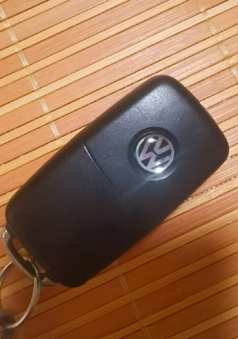 Car Key Sticker Auto Control Keychain Accessories For Volkswagen VW Rline R GTI Golf Polo Passat Magotan Tiguan Bora Jetta T-ROC