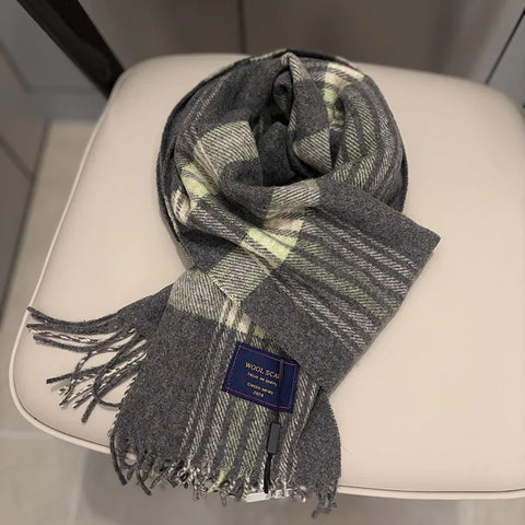 New Fashion Design Pure Wool Plaid Women Men Scarf British Classic Warm Couple Scarves High Quality Multicolored Tassel Muffler