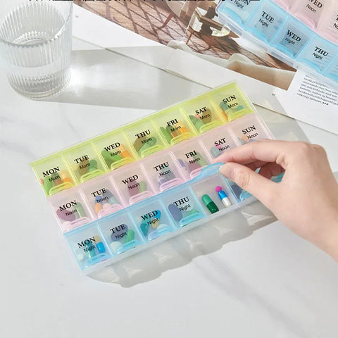 21 Grids Portable Travel Pill Box Cases Organizer 7 Days 3 Times One Day with Large Compartments for Vitamins Household Medicine
